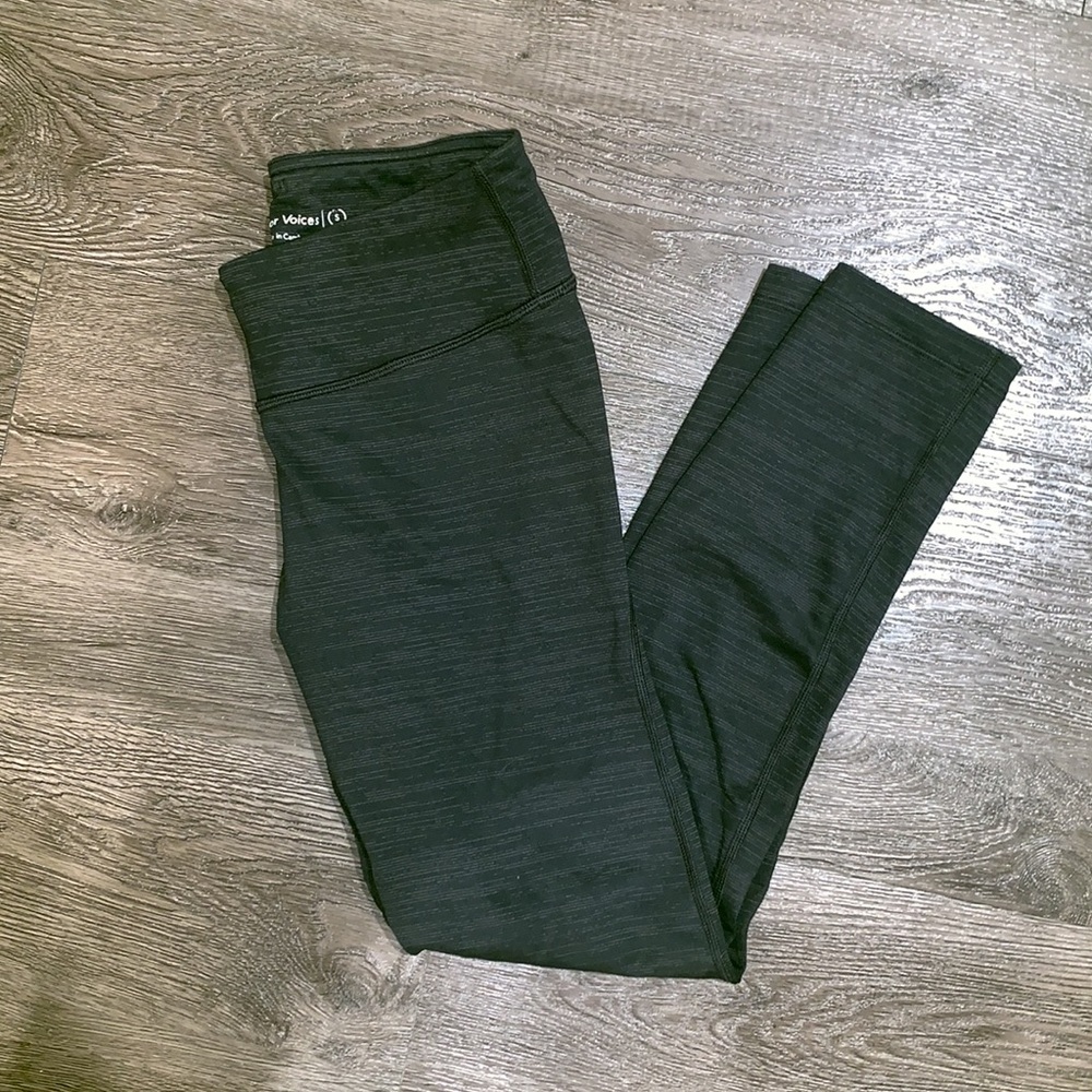 Outdoor voices Capri leggings black size small